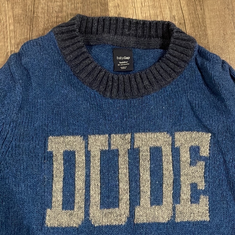 Baby gap sweater - Picture 2 of 6